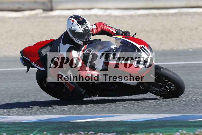 /Archiv-2024/02 29.01.-02.02.2024 Moto Center Thun Jerez/Gruppe gruen-green/40